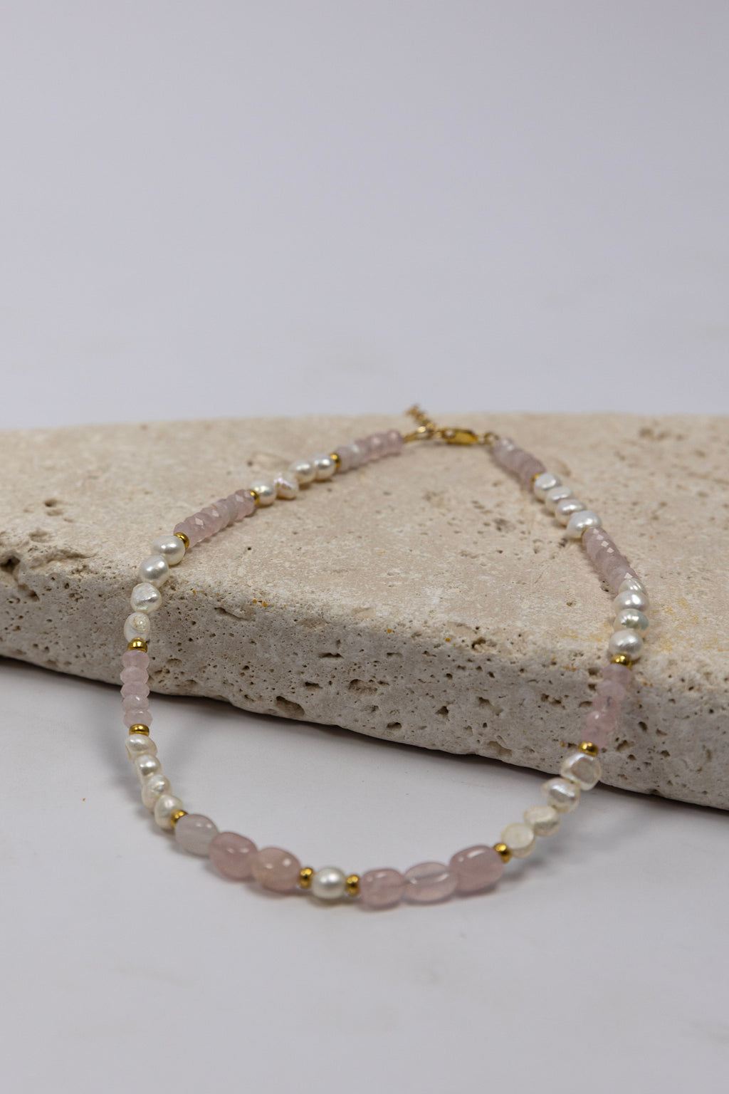 Rose Quartz & Pearl  | שרשרת