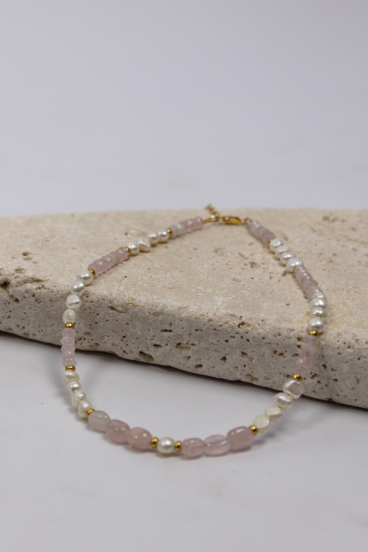 Rose Quartz & Pearl  | שרשרת